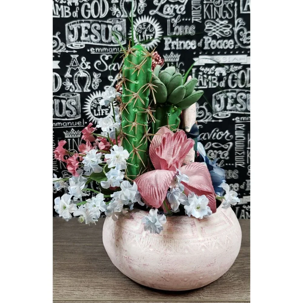 Southwest Arizona Cactus Coyote Pottery Plant Decor